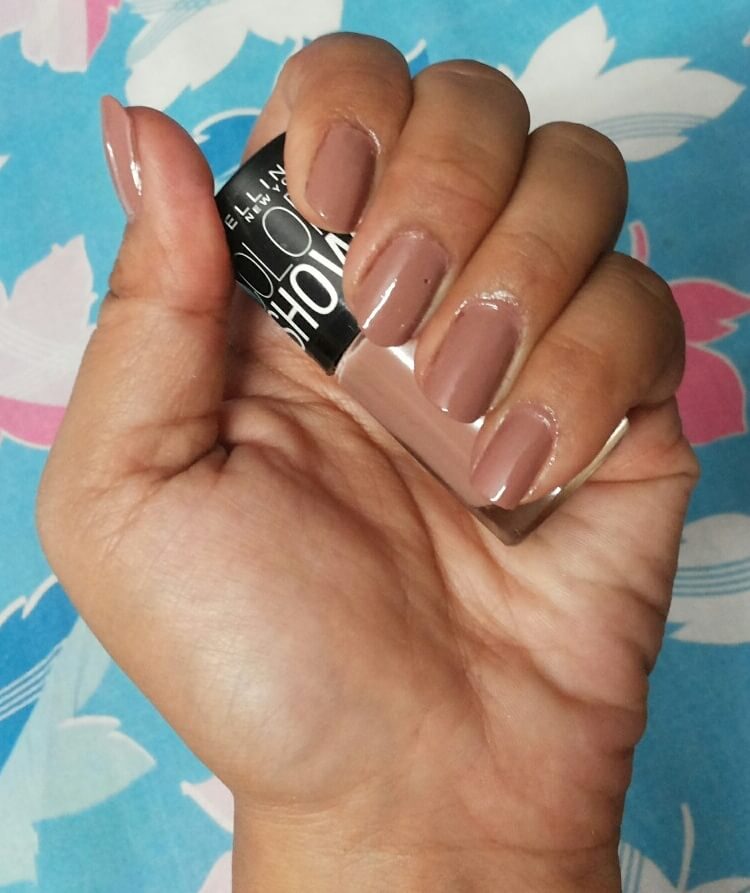 maybelline color show nail polish nude skin review 1 maybelline color show nail polish nude skin review 1