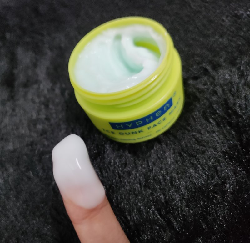 Hyphen Ice Dunk Cooling Face Mask Review Price Benefits