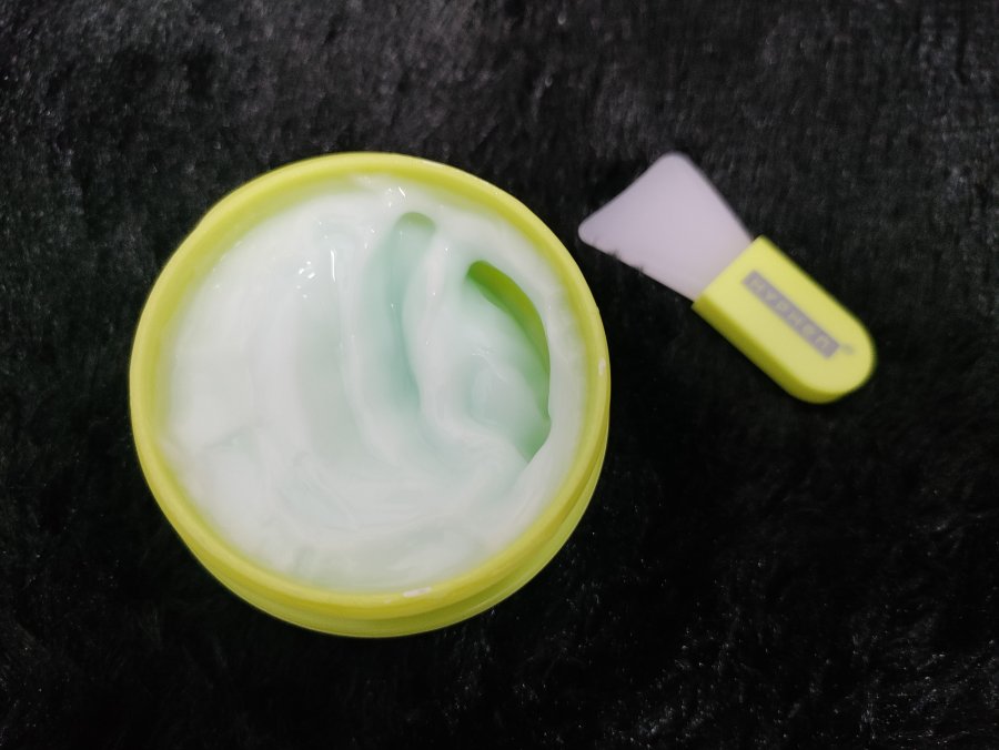 Hyphen Ice Dunk Cooling Face Mask